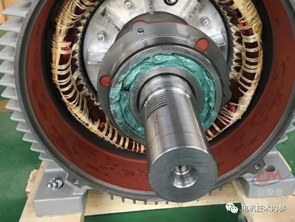 詳解電機(jī)防潮加熱帶的用途、選型及安裝事項(xiàng)——西安泰富西瑪電機(jī)（西安西瑪電機(jī)集團(tuán)股份有限公司）官方網(wǎng)站
