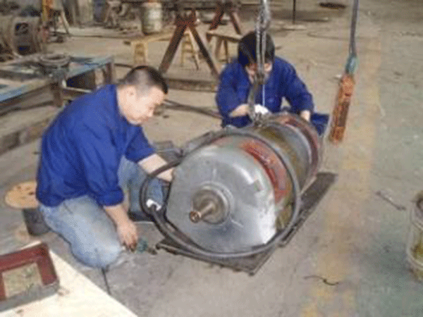 西瑪電機給專業(yè)電機修理工人一些小建議。